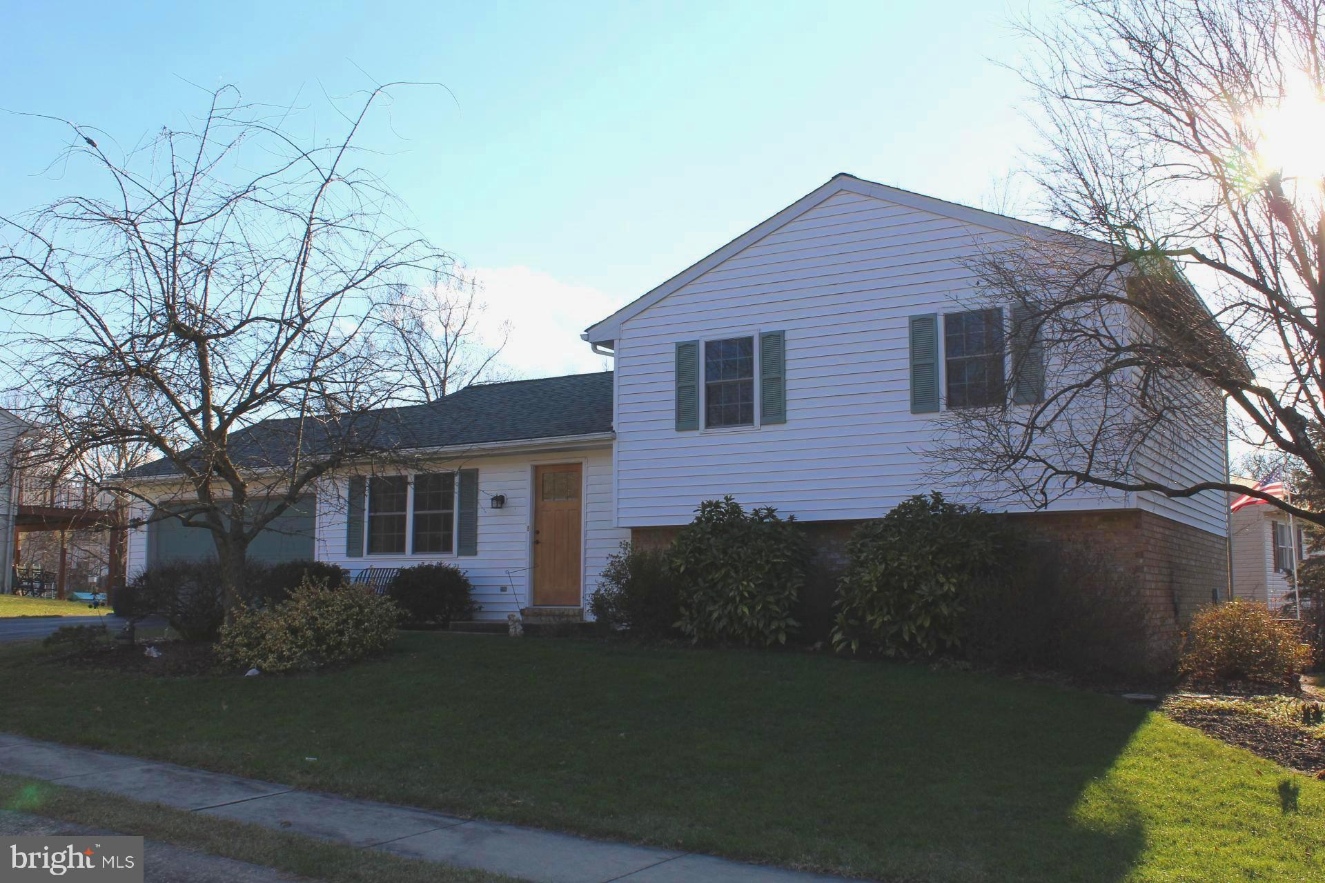 21 Walnut Run Elizabethtown, PA 17022 - Photo 1 of 29 Gallery Image 1