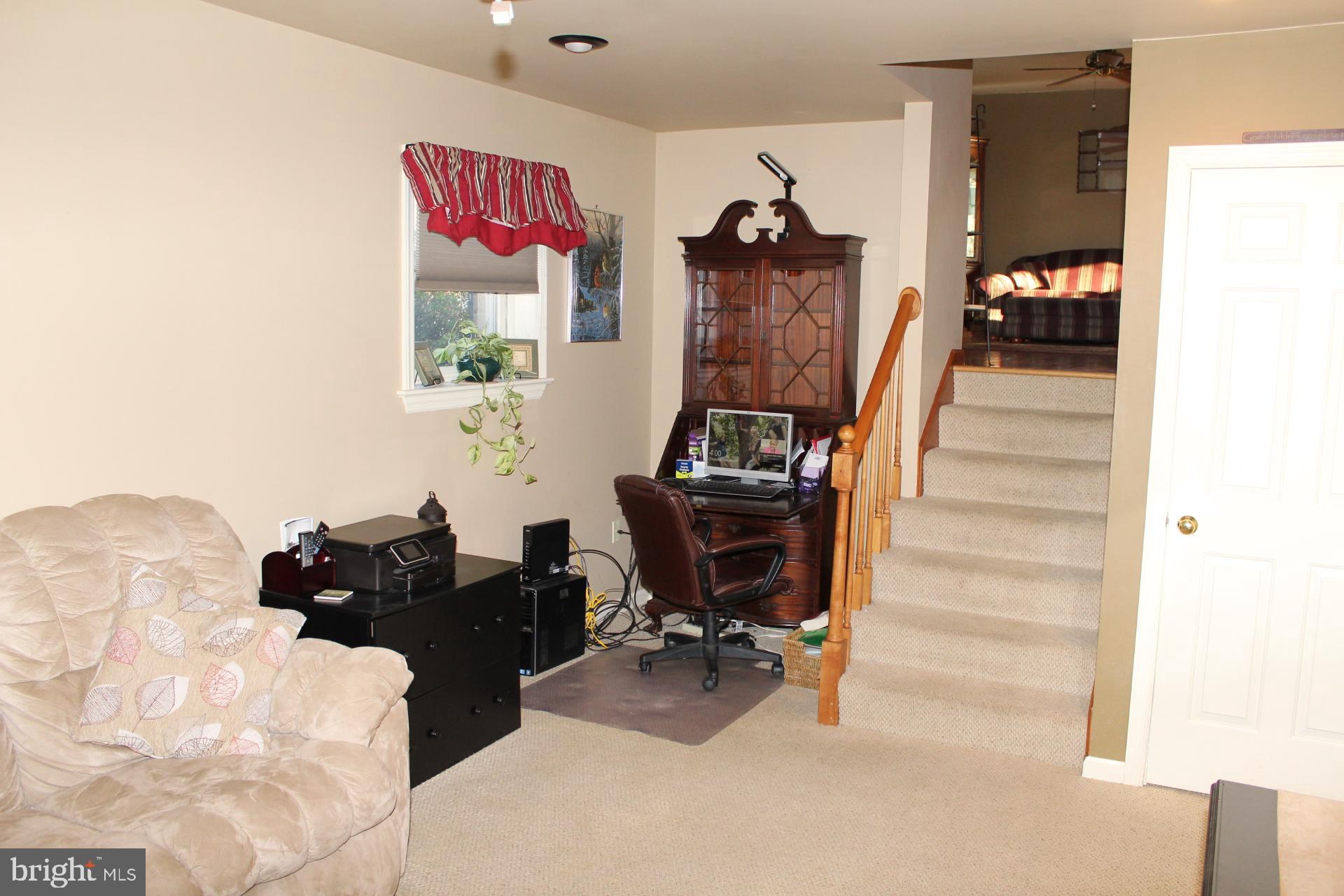 21 Walnut Run Elizabethtown, PA 17022 - Photo 13 of 29 Gallery Image 13