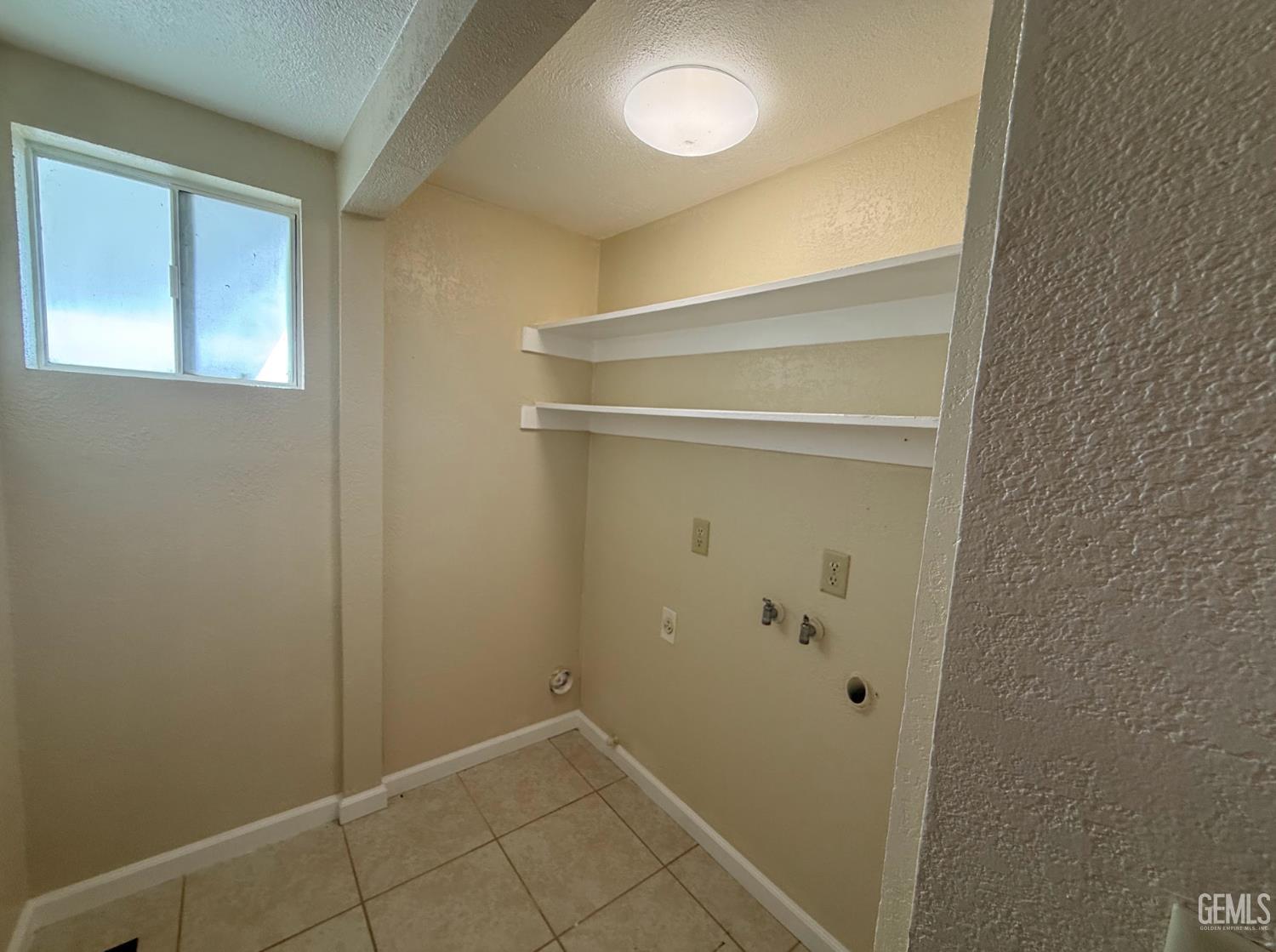 Undisclosed Address Ridgecrest, CA 93555 - Photo 22 of 45 a view of bathroom