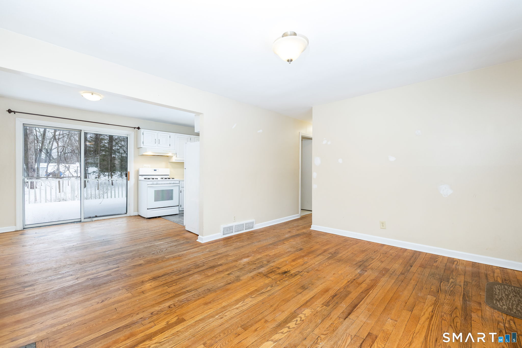 411 Bennetts Farm Road Ridgefield, CT 06877 - Photo 6 of 25