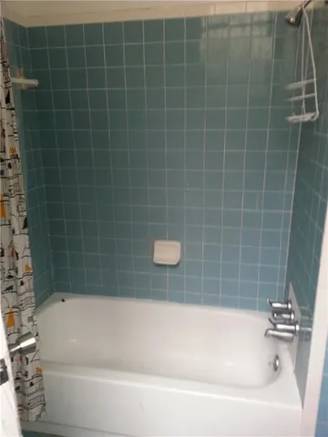 $1,000 | 1566 Annunciation Street, New Orleans, LA 70130