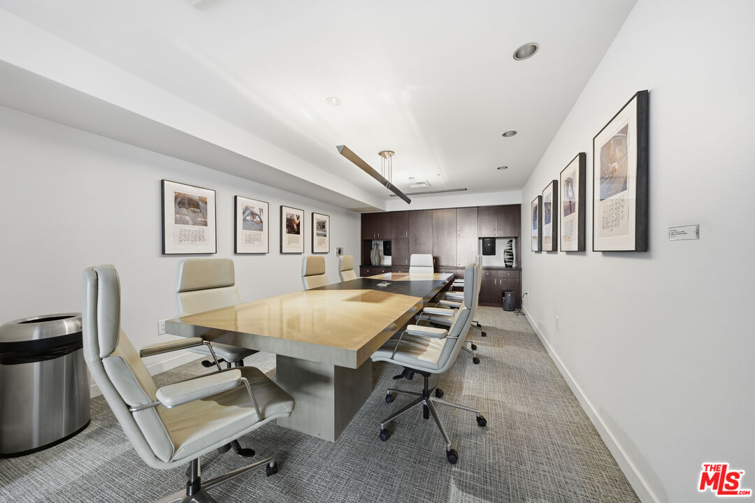 13700 Marina Pointe Drive, Unit 318 Marina del Rey, CA 90292 - Photo 39 of 75 a view of a livingroom with furniture and a rug