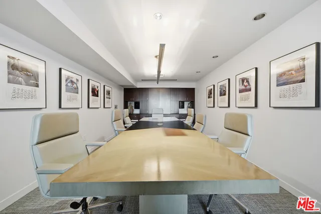 $675,000 | 13700 Marina Pointe Drive, Unit 318, Marina del Rey, CA 90292