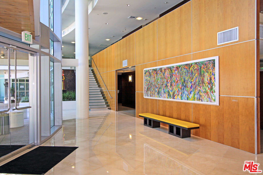 13700 Marina Pointe Drive, Unit 318 Marina del Rey, CA 90292 - Photo 4 of 75 a view of entryway with a rug