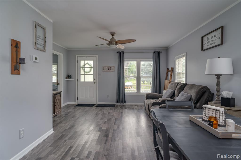 3077 York Road Rochester Hills, MI 48309 - Photo 2 of 25
