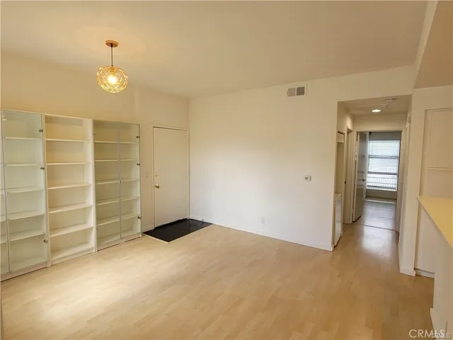 an empty room with a empty space