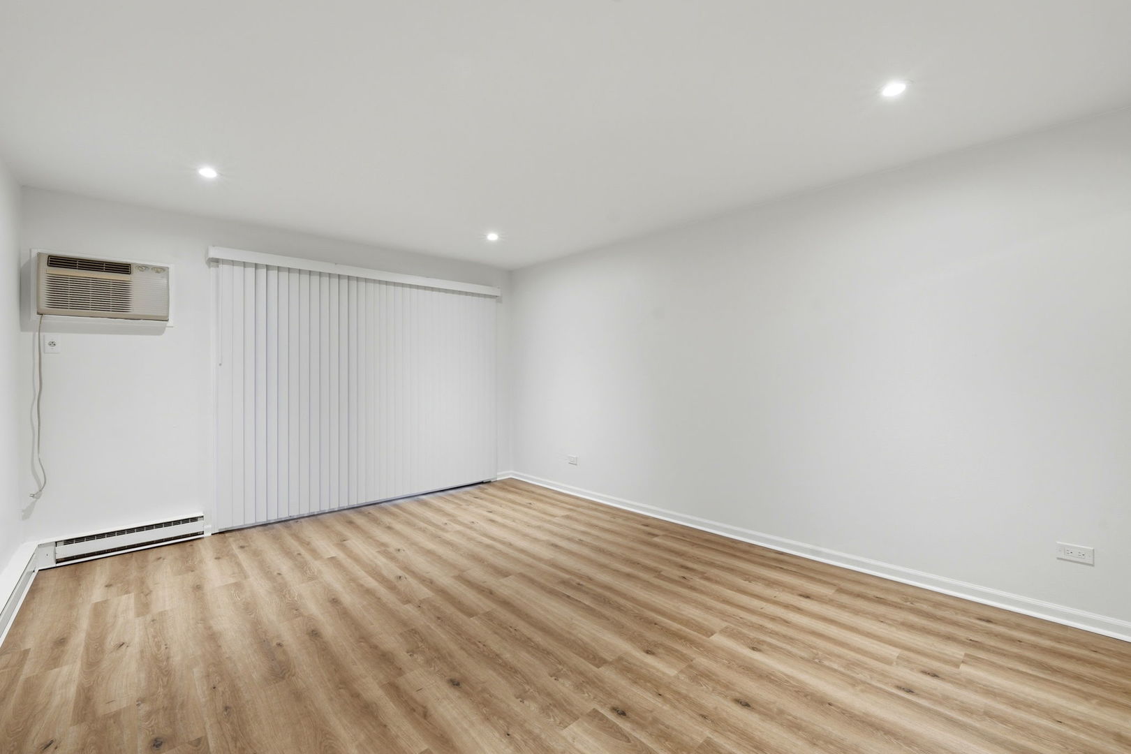 850 East Old Willow Road, Unit 108 Prospect Heights, IL 60070 - Photo 4 of 17