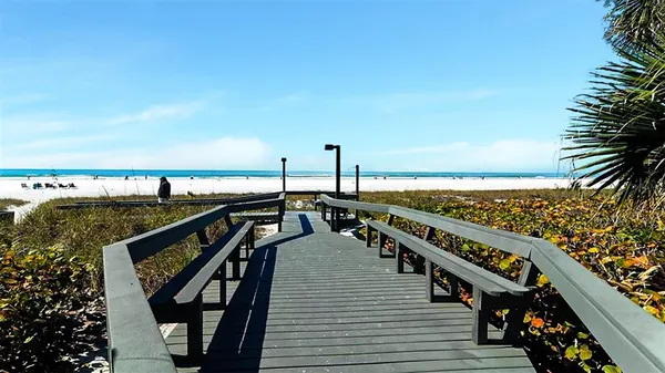 $7,200 | 1351 Siesta Bayside Drive, Unit 1351D, Sarasota, FL 34242