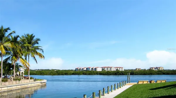 $7,200 | 1351 Siesta Bayside Drive, Unit 1351D, Sarasota, FL 34242