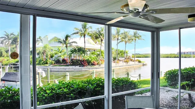 $7,200 | 1351 Siesta Bayside Drive, Unit 1351D, Sarasota, FL 34242