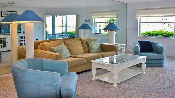 $7,200 | 1351 Siesta Bayside Drive, Unit 1351D, Sarasota, FL 34242