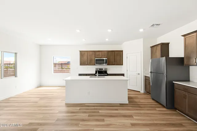 $409,900 | 4039 North Ghost Holw Way, Casa Grande, AZ 85122