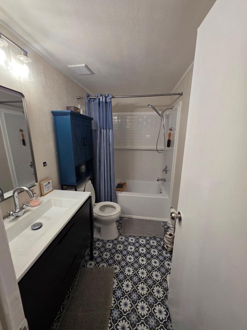 2900 Fairview Road, Unit 76 Hollister, CA 95023 - Photo 15 of 25 Gallery Image 15