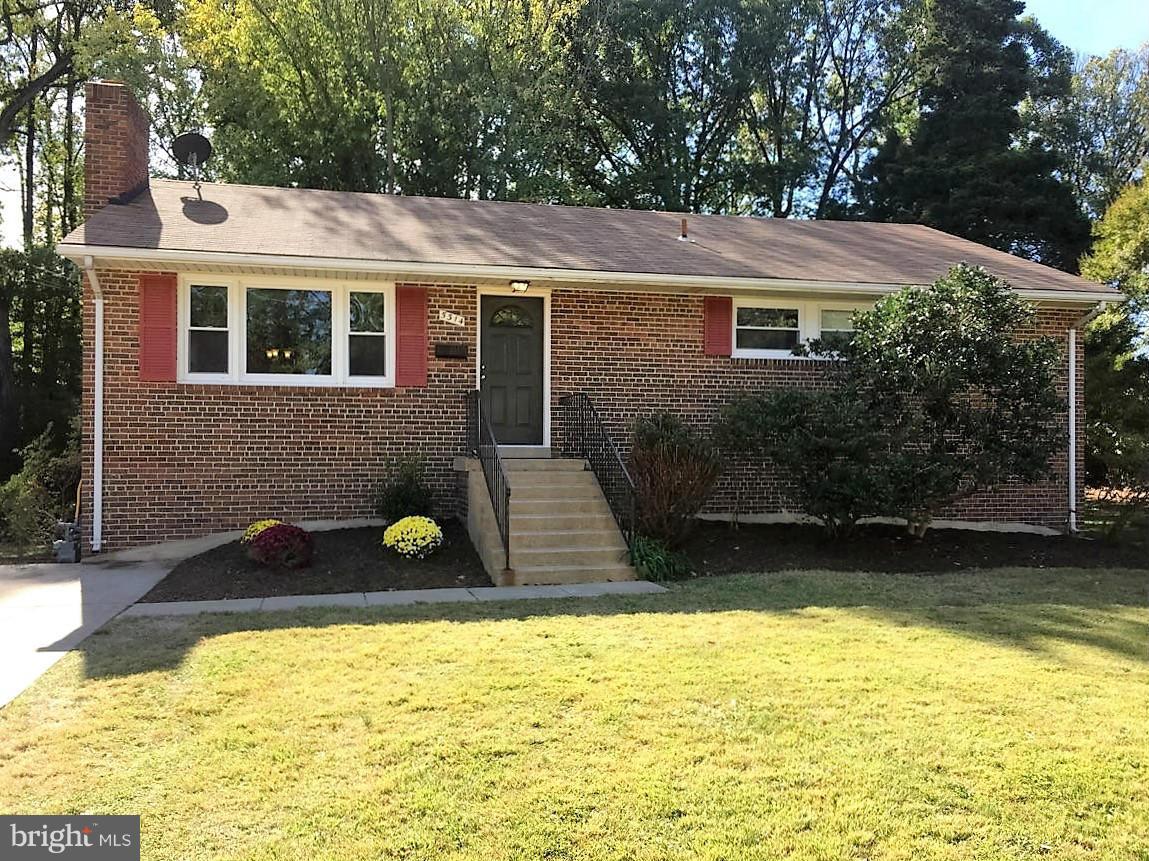 5314 Ravensworth Road Springfield, VA 22151 - Photo 1 of 29 Exterior (Front)