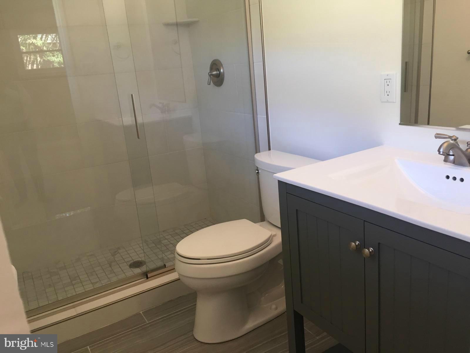 5314 Ravensworth Road Springfield, VA 22151 - Photo 13 of 29 Master Bathroom