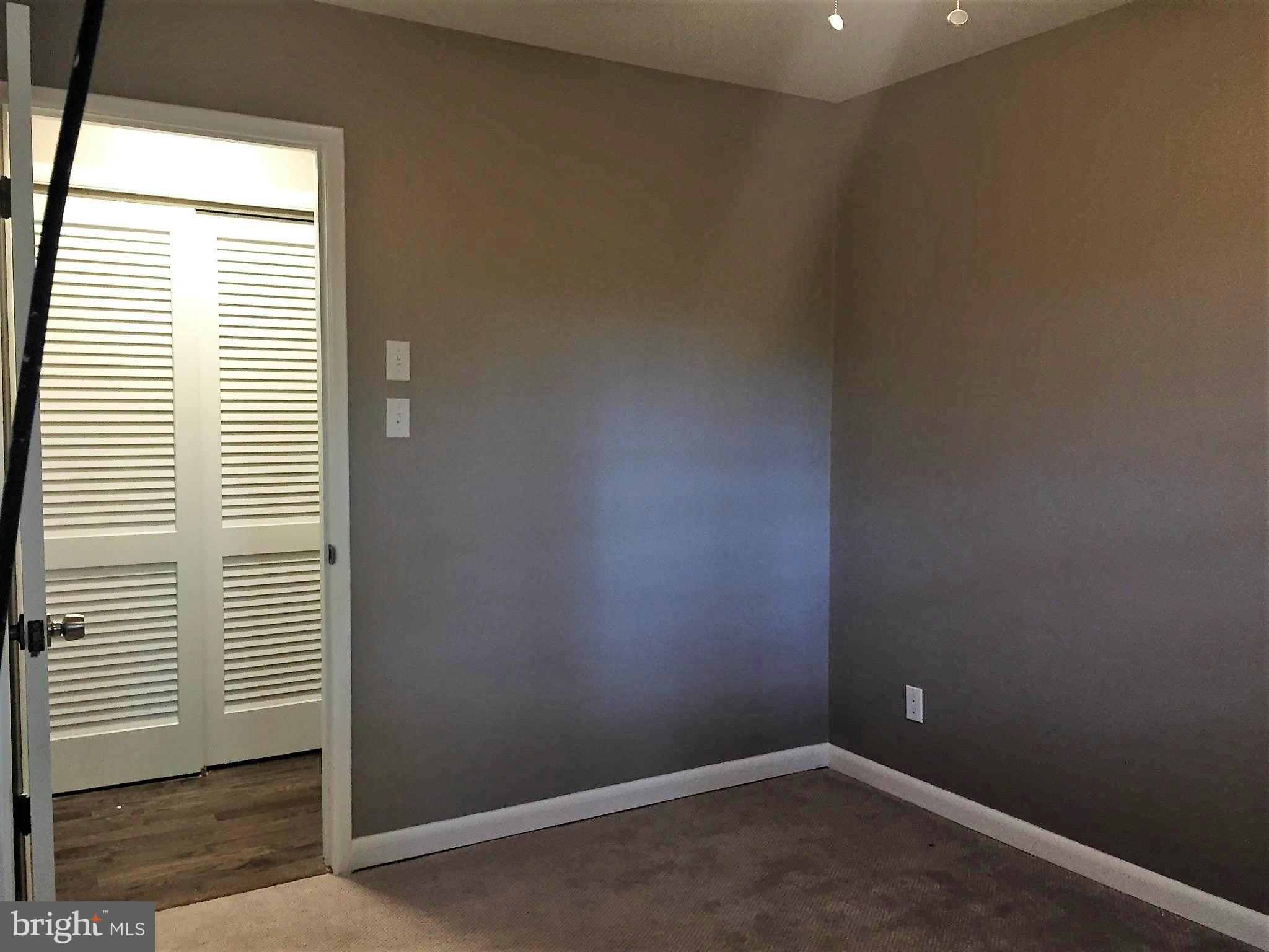 5314 Ravensworth Road Springfield, VA 22151 - Photo 15 of 29 Bedroom 1
