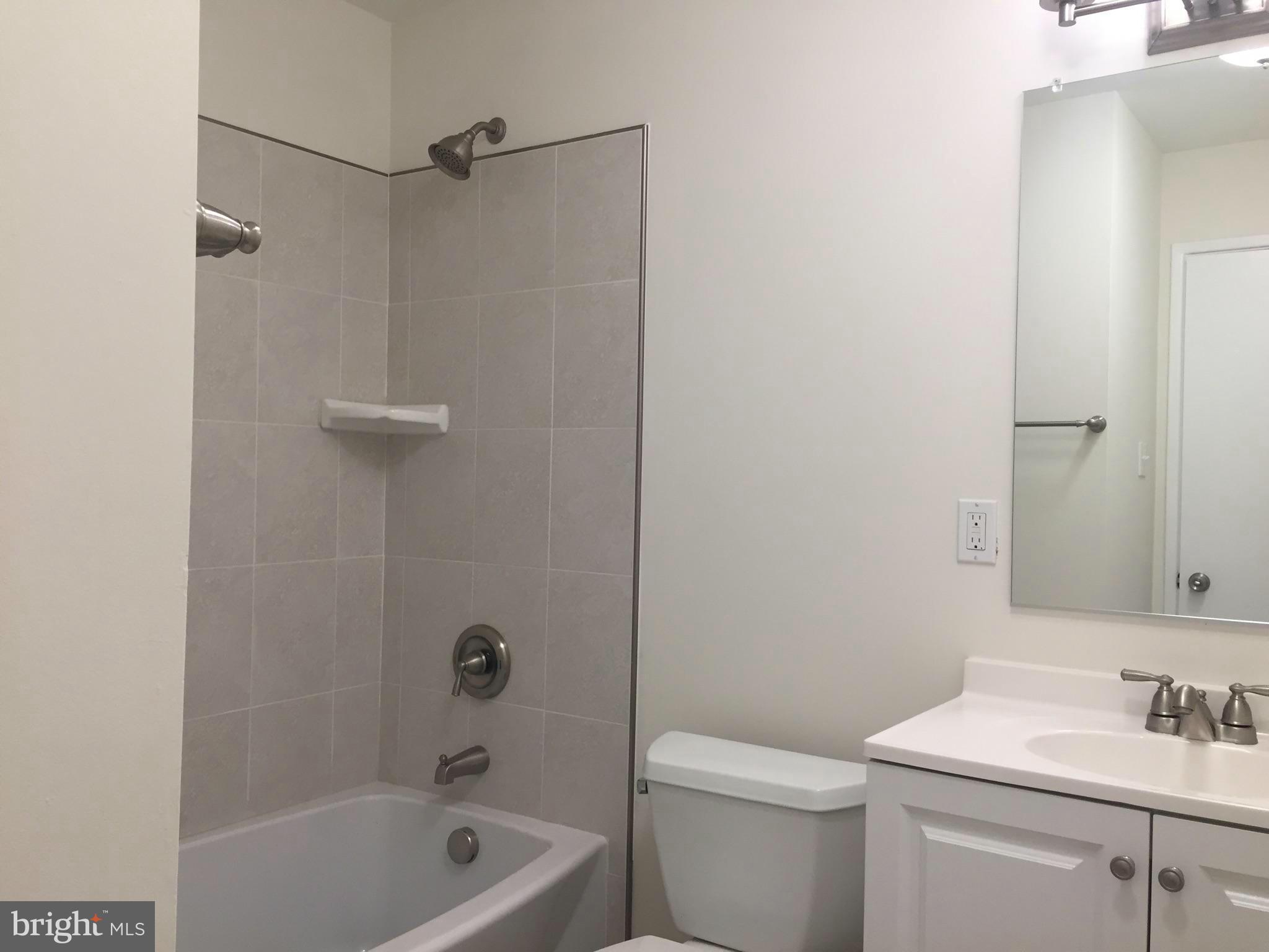 5314 Ravensworth Road Springfield, VA 22151 - Photo 16 of 29 Bathroom