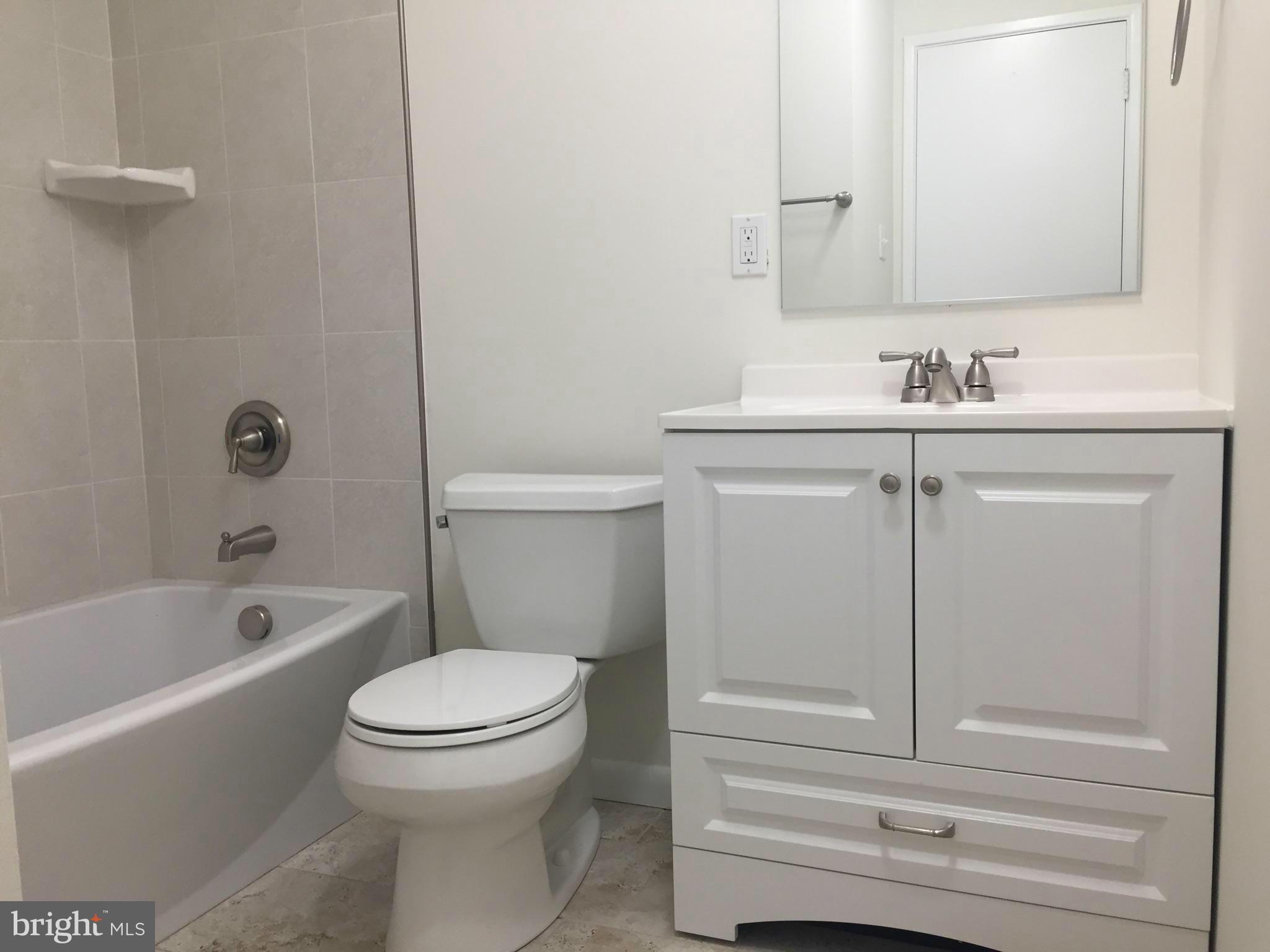 5314 Ravensworth Road Springfield, VA 22151 - Photo 17 of 29 Bathroom