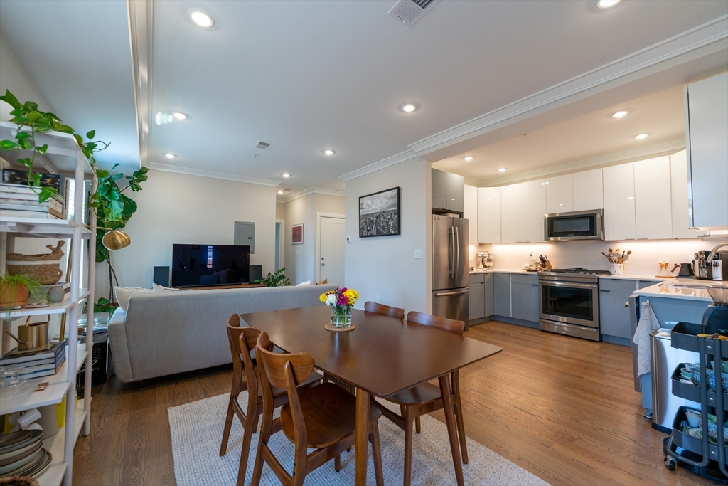 464 Sumner Street, Unit 3 Boston, MA 02128 - Photo 3 of 12