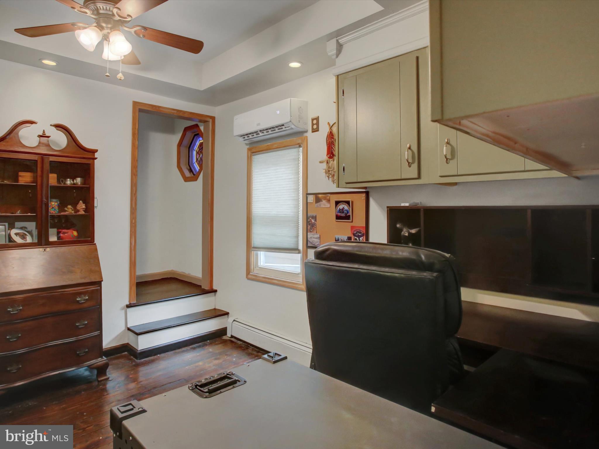 26 Ridge Avenue Hanover, PA 17331 - Photo 15 of 47 first floor den/office