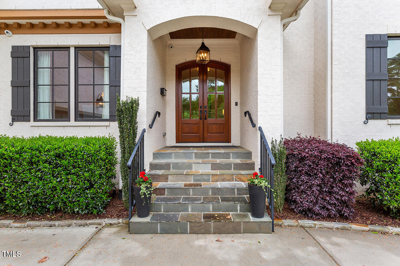 2311 Churchill Road Raleigh, NC 27608 - Photo 6 of 73 Entrance