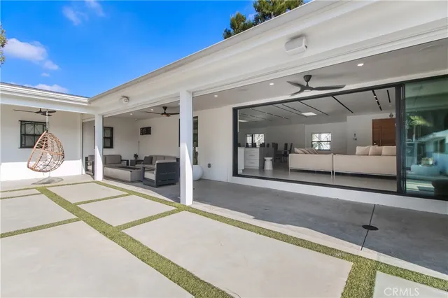 $13,000 | 6945 Amestoy Avenue, Lake Balboa, CA 91406