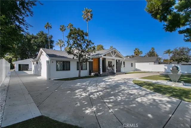 $13,000 | 6945 Amestoy Avenue, Lake Balboa, CA 91406