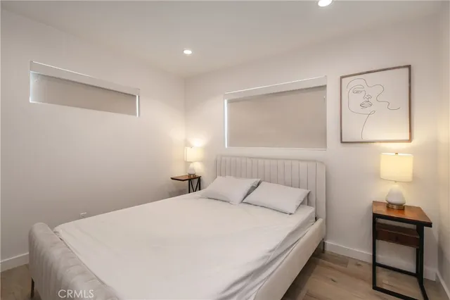 $13,000 | 6945 Amestoy Avenue, Lake Balboa, CA 91406