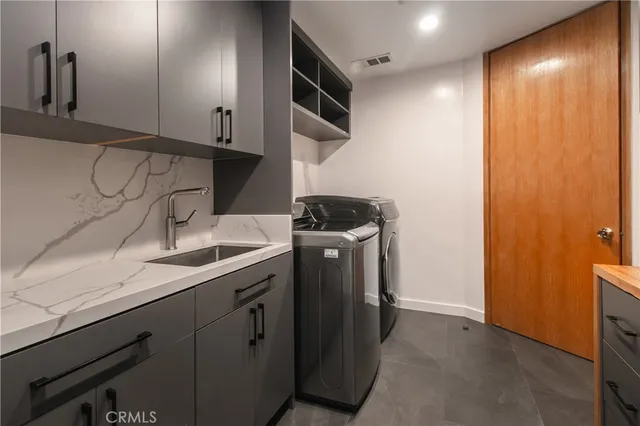 $13,000 | 6945 Amestoy Avenue, Lake Balboa, CA 91406