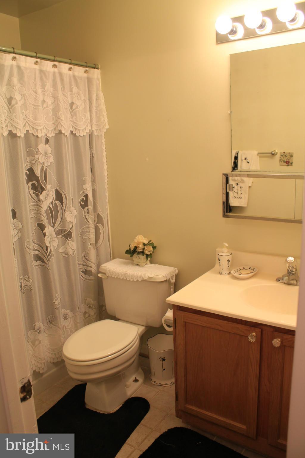 3522 Powder Mill Road, Unit 22 Beltsville, MD 20705 - Photo 20 of 24 Bath