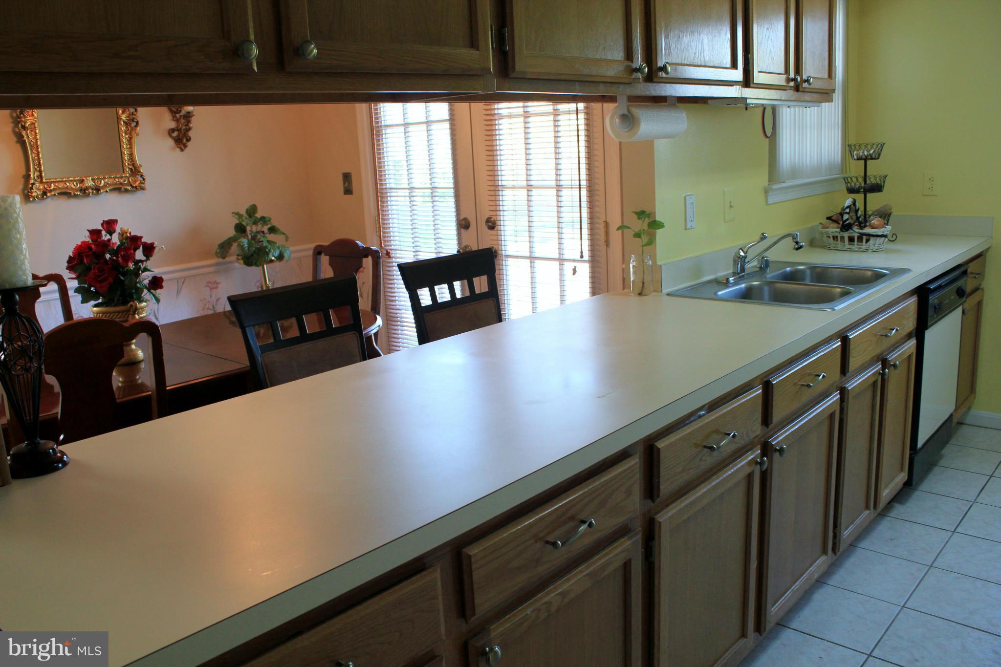 3522 Powder Mill Road, Unit 22 Beltsville, MD 20705 - Photo 8 of 24 Kitchen