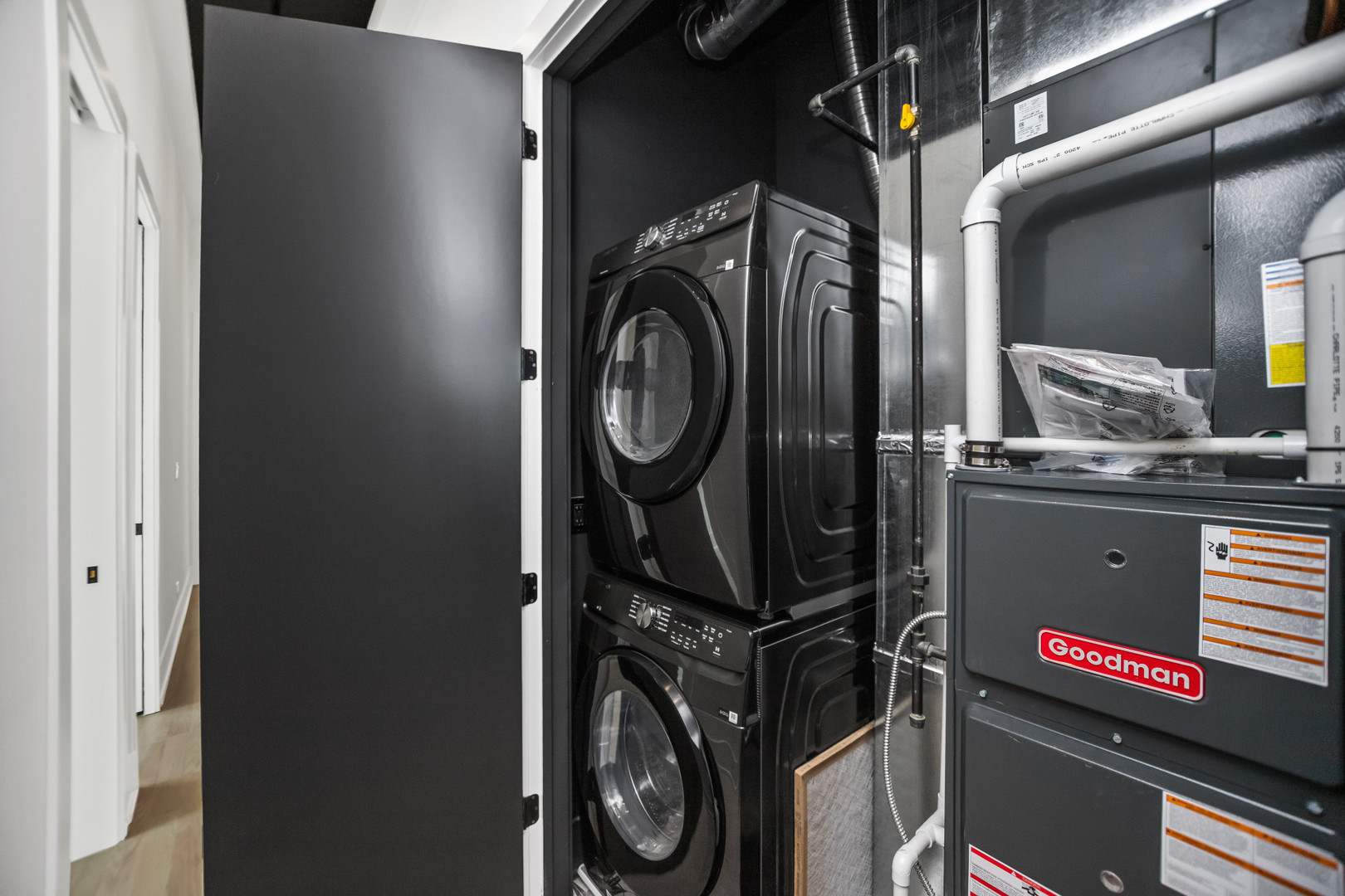 6556 South Minerva Avenue, Unit 2S Chicago, IL 60637 - Photo 14 of 19 a utility room with dryer and washer