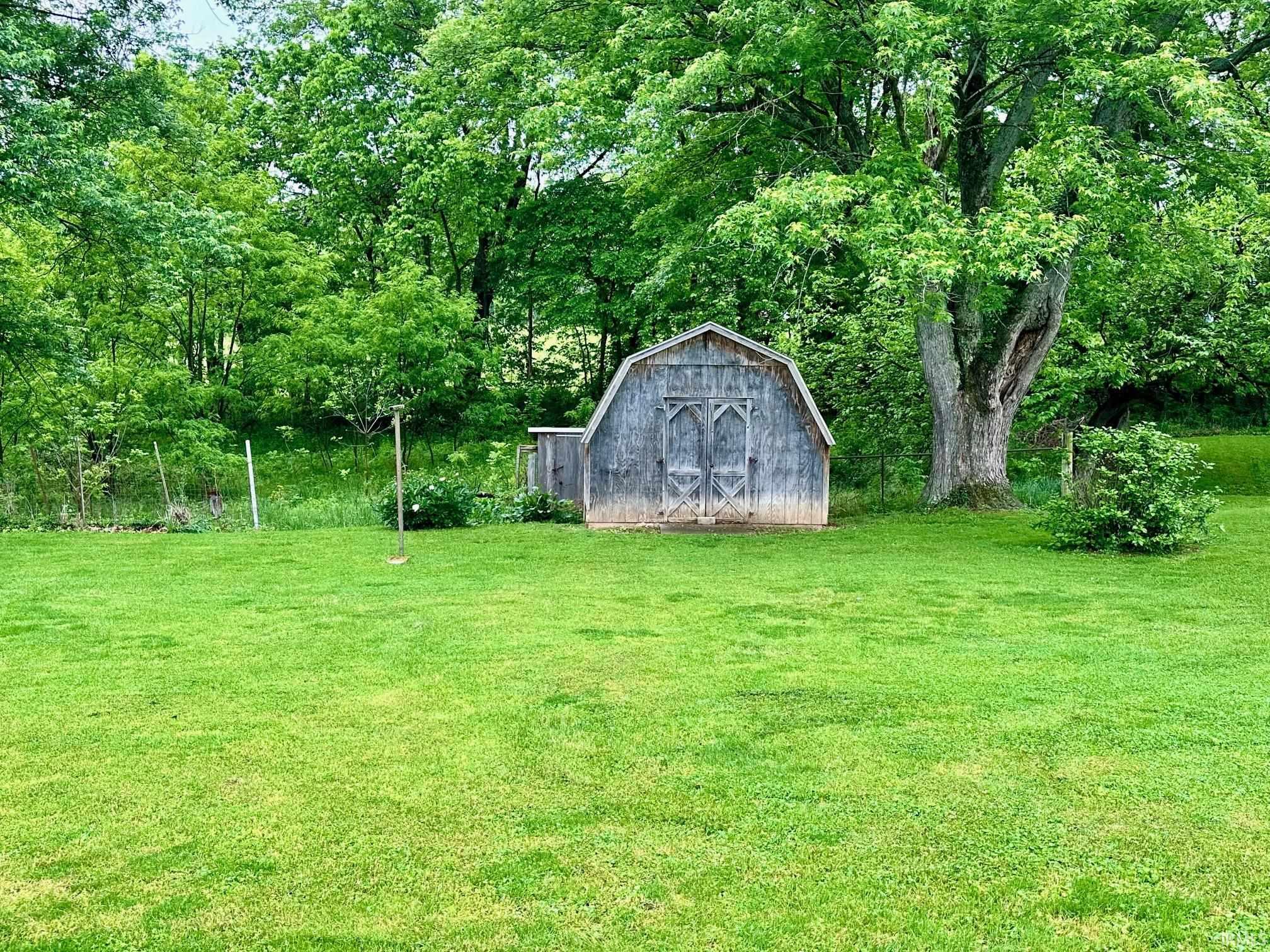891 Mt Pleasant Road Bedford, IN 47421 - Photo 23 of 34