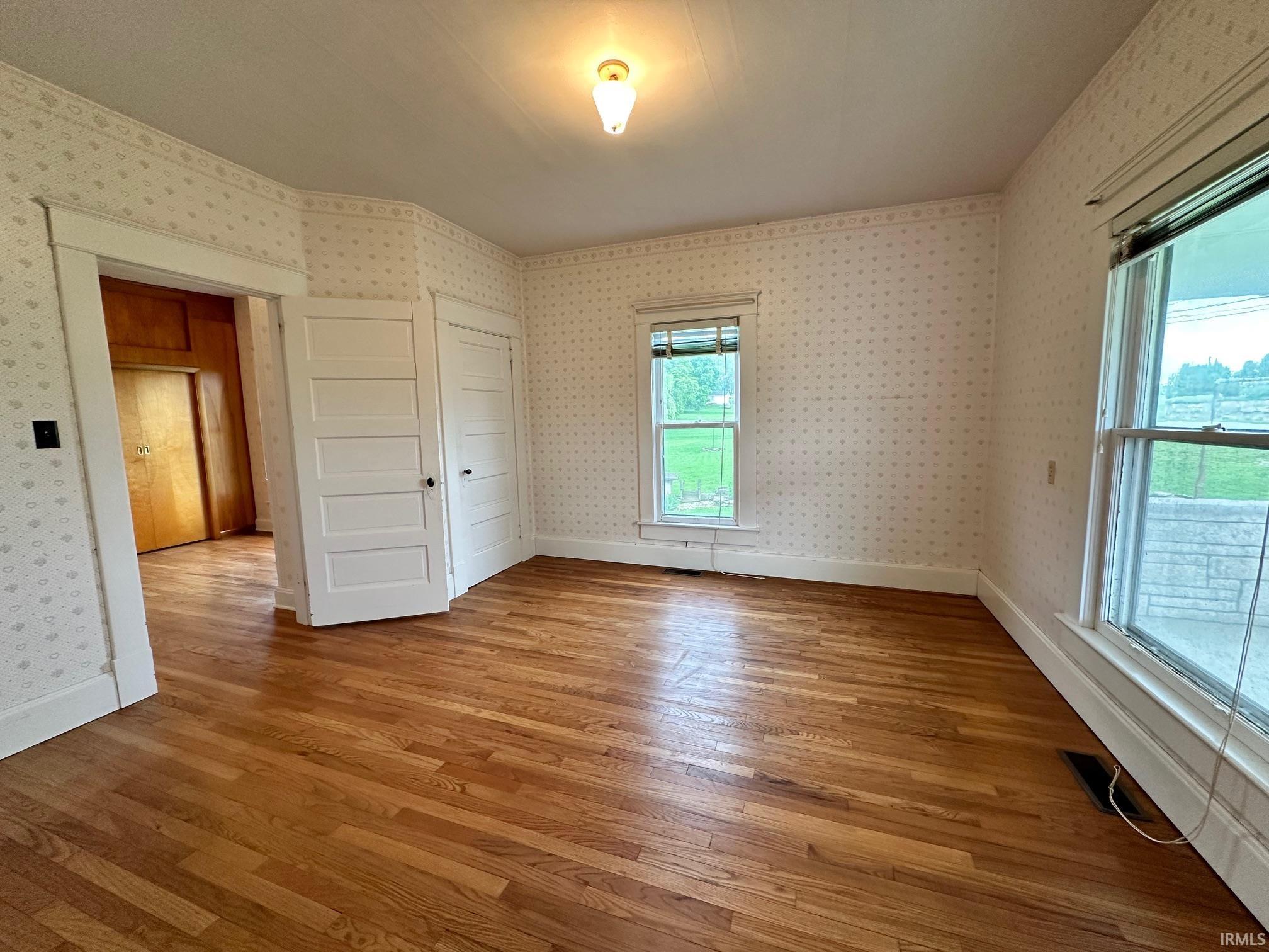 891 Mt Pleasant Road Bedford, IN 47421 - Photo 6 of 34