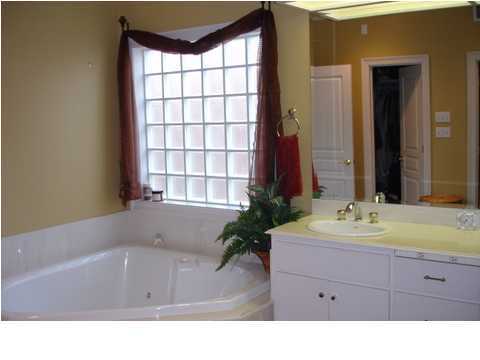 607 Greenbriar Road Lafayette, LA 70503 - Photo 4 of 4 Additional Photo
