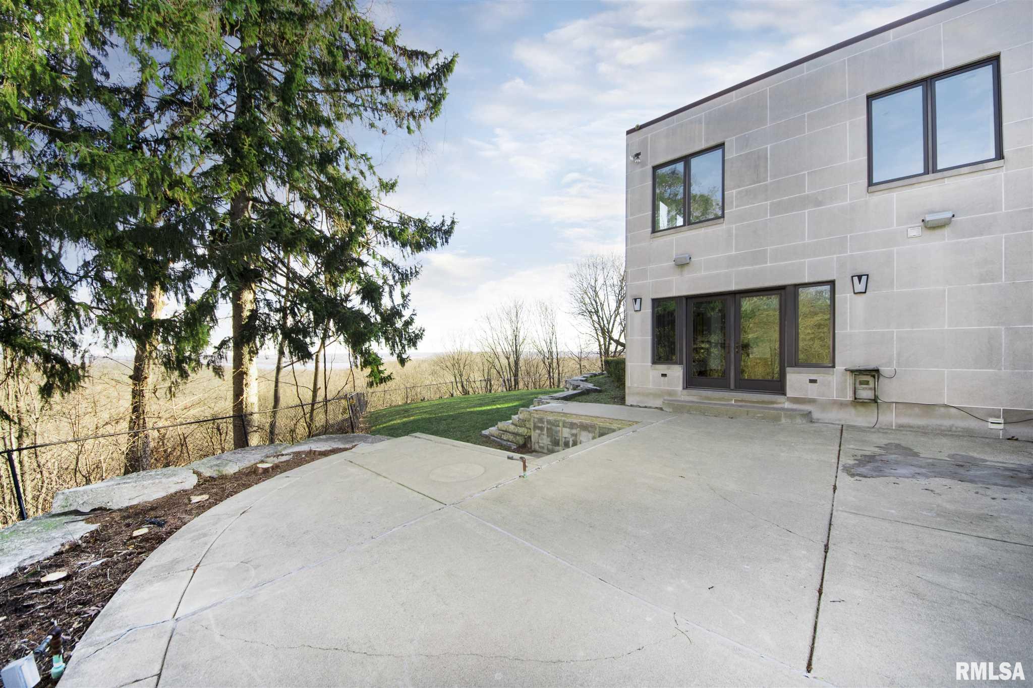 5618 North Prospect Road Peoria, IL 61614 - Photo 35 of 40 Gallery Image 35