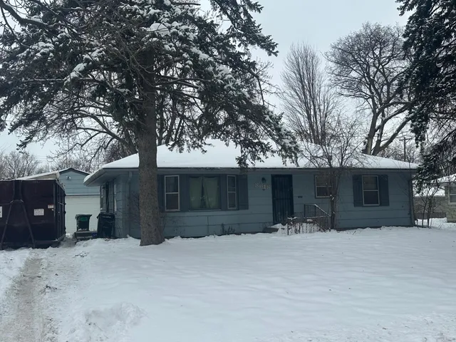 $250,000 | 8618 Chicago Avenue, Bloomington, MN 55420