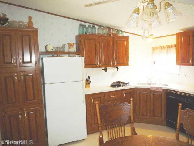 2144 Binkley Road East Bend, NC 27018 - Photo 4 of 13 Kitchen.