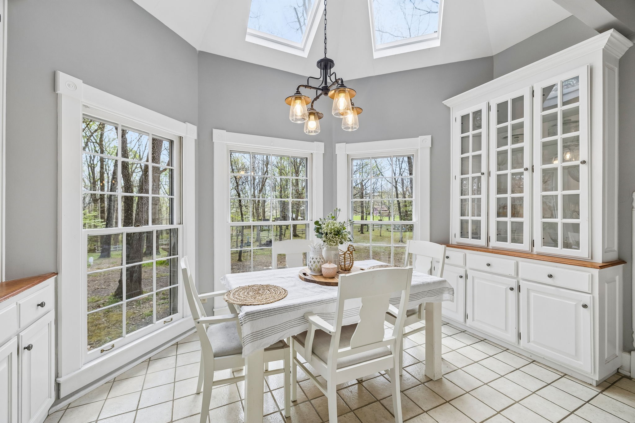 901 Town Branch Road Charlotte, TN 37036 - Photo 14 of 82