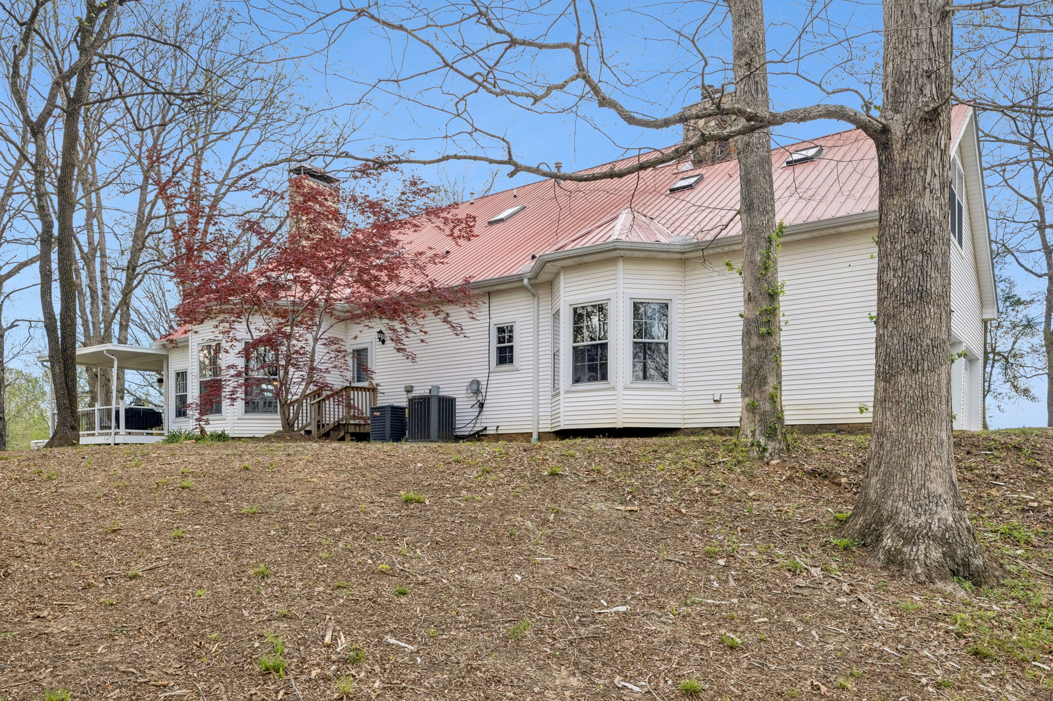 901 Town Branch Road Charlotte, TN 37036 - Photo 37 of 82