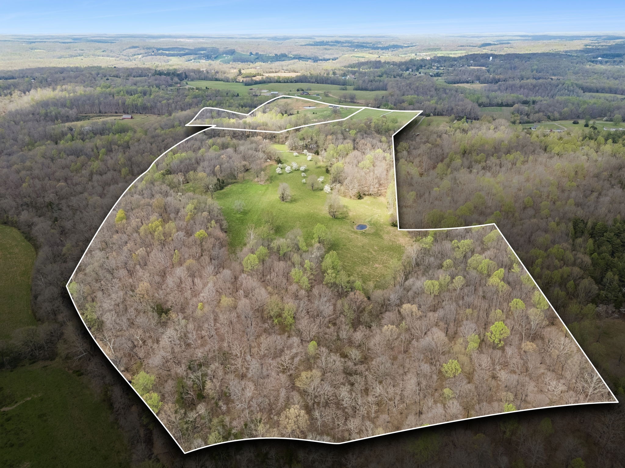 901 Town Branch Road Charlotte, TN 37036 - Photo 4 of 82