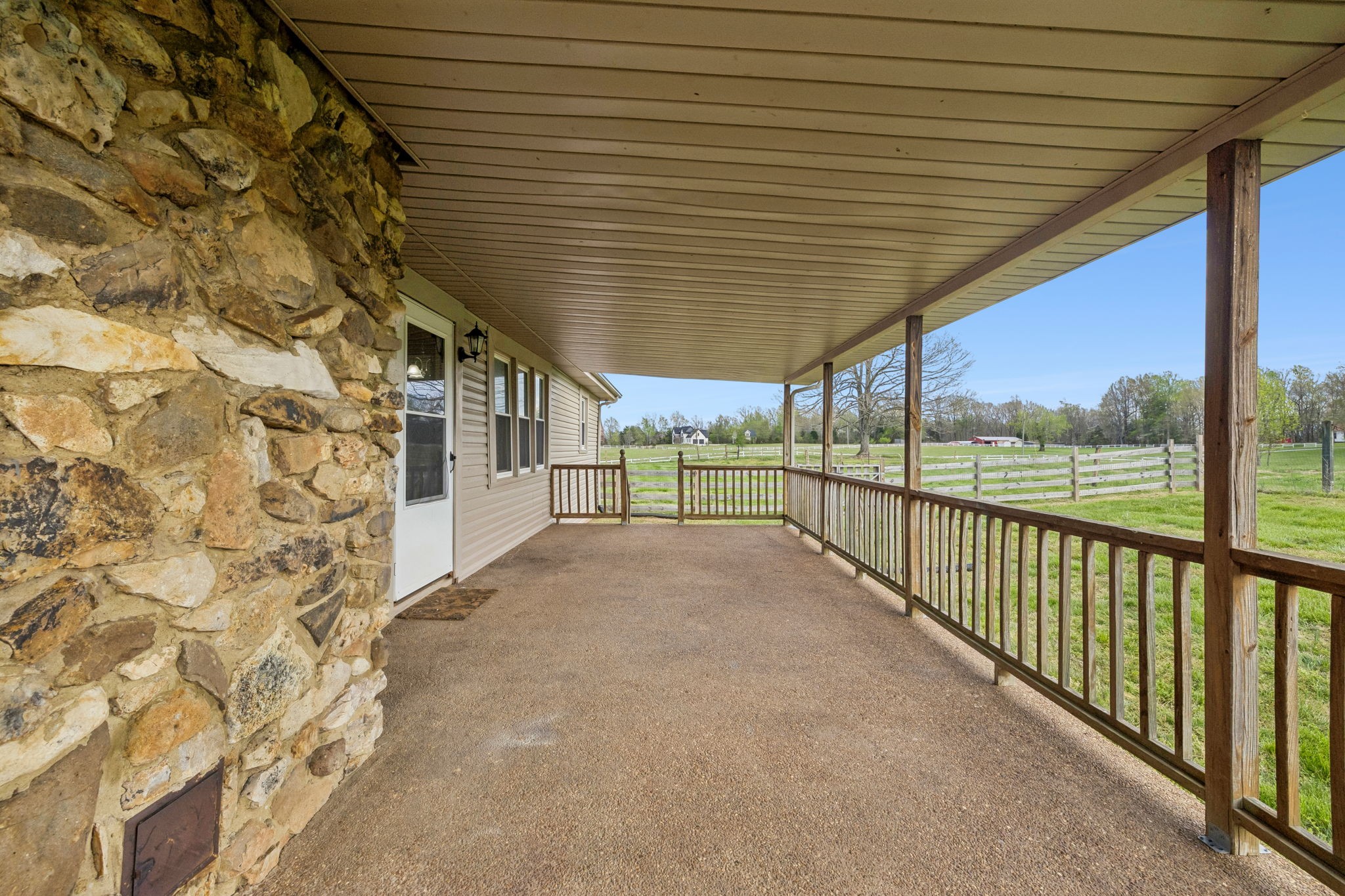 901 Town Branch Road Charlotte, TN 37036 - Photo 65 of 87