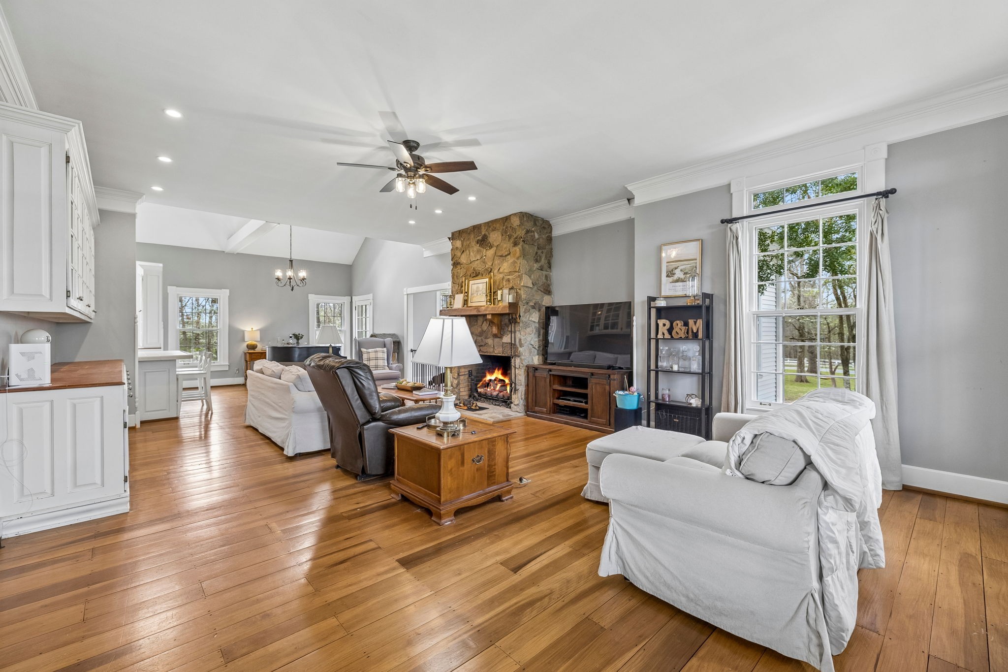 901 Town Branch Road Charlotte, TN 37036 - Photo 8 of 82