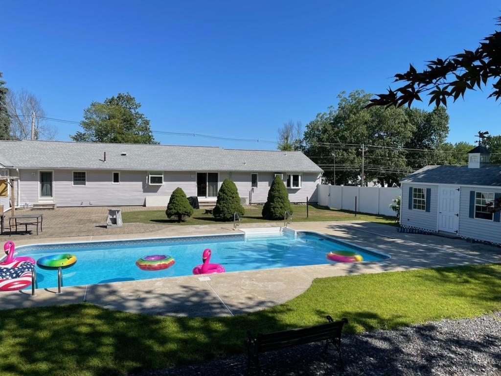 50 Dutton Road Pelham, NH 03076 - Photo 34 of 39 Gallery Image 34