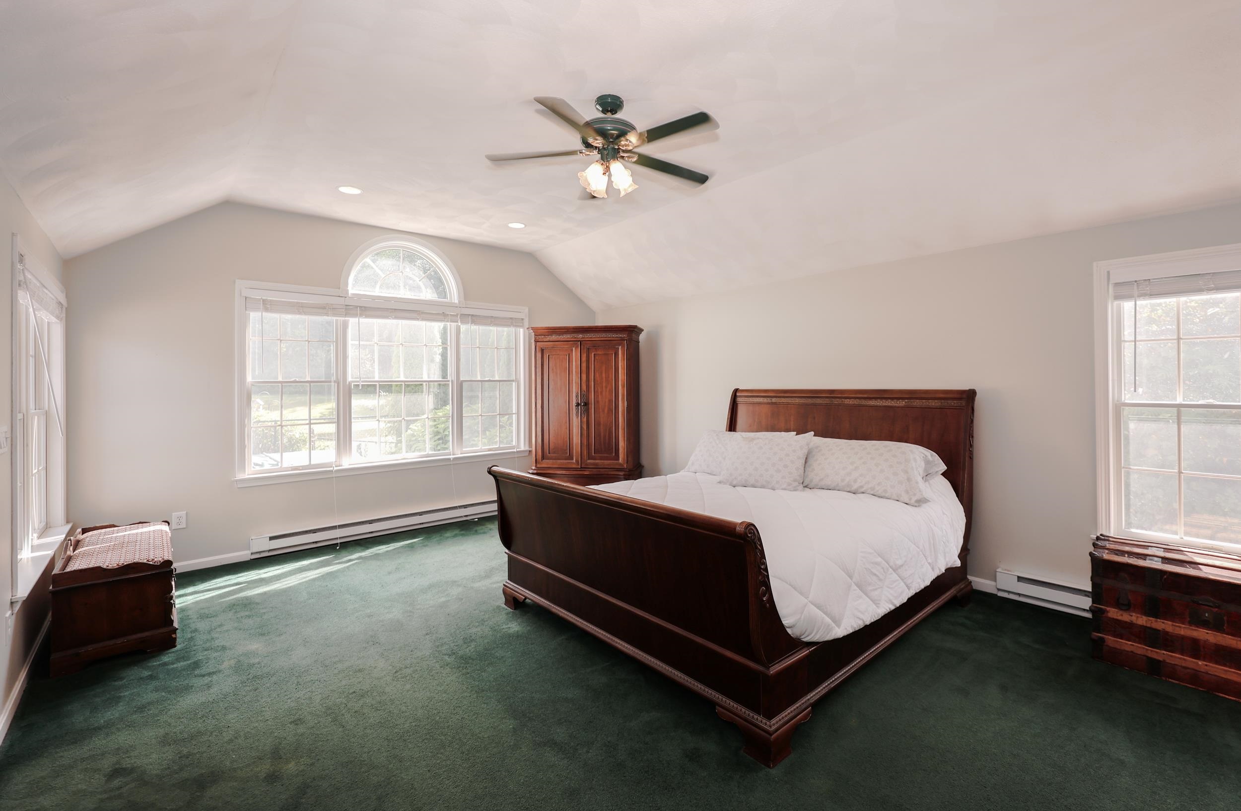 50 Dutton Road Pelham, NH 03076 - Photo 7 of 39 Gallery Image 7
