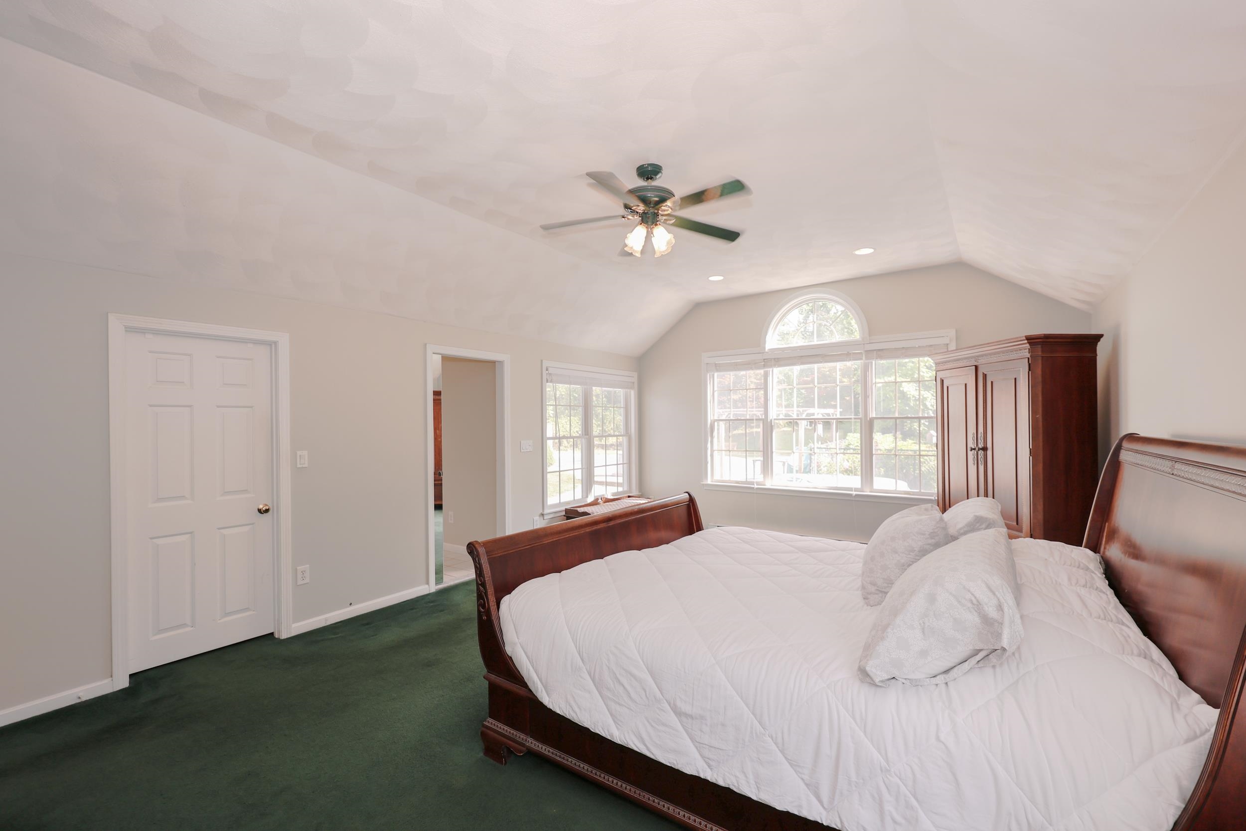 50 Dutton Road Pelham, NH 03076 - Photo 8 of 39 Gallery Image 8