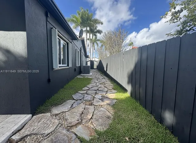 $4,250 | 6905 Southwest 148th Court, Miami, FL 33193