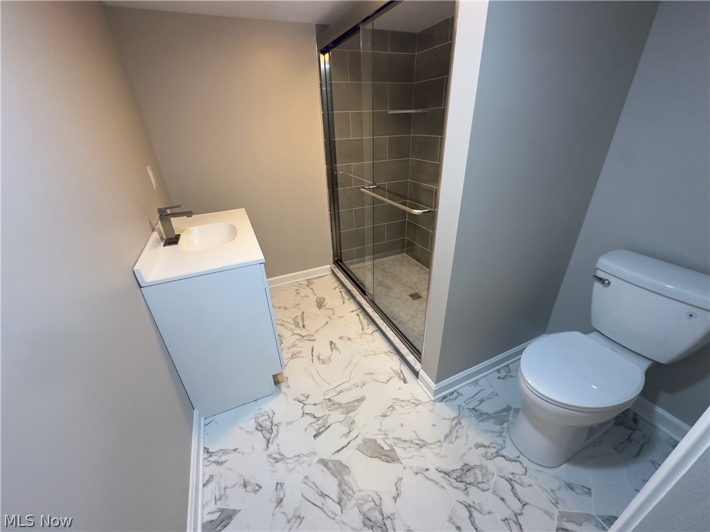 3655 Bainbridge Road Cleveland Heights, OH 44118 - Photo 24 of 43