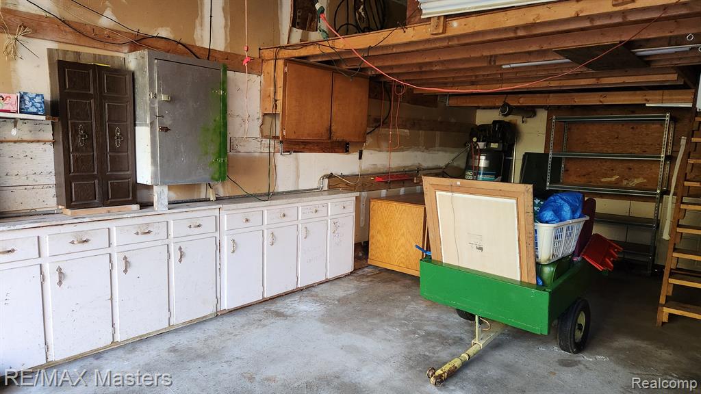 28730 Allen Road Trenton, MI 48183 - Photo 20 of 24 Gallery Image 20