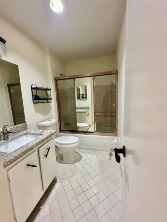 $2,400 | 8076 Ambach Way, Hypoluxo, FL 33462